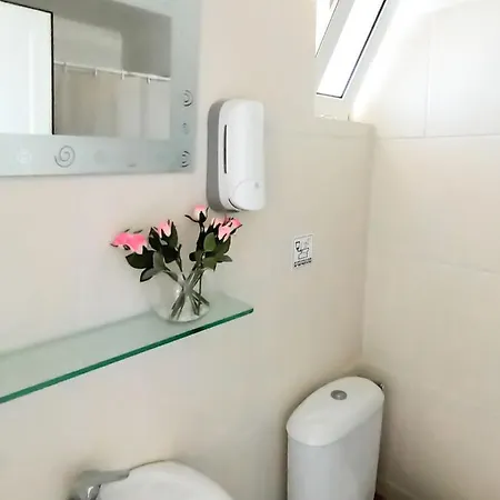 Lecini With Pool, By Zantewize