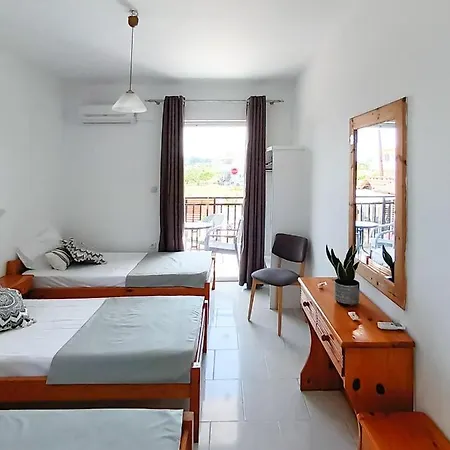 Lecini With Pool, By Zantewize لاغاناس