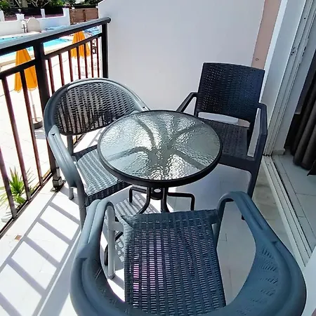 Lecini With Pool, By Zantewize 3*