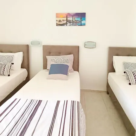 Lecini With Pool, By Zantewize Aparthotel 3*