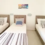 Lecini With Pool, By Zantewize Hotel de apartamente 3*