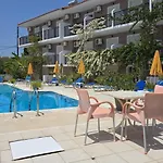 Lecini With Pool, By Zantewize 3*