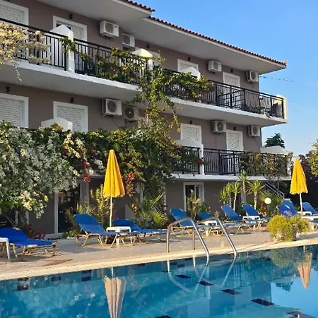 公寓式酒店 Lecini With Pool, By Zantewize 3*