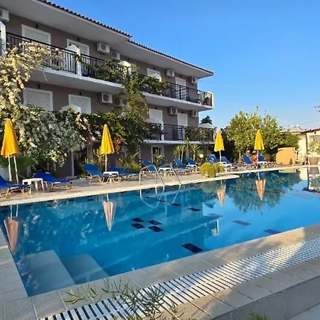 Lecini With Pool, By Zantewize Hotel apartamentowy *